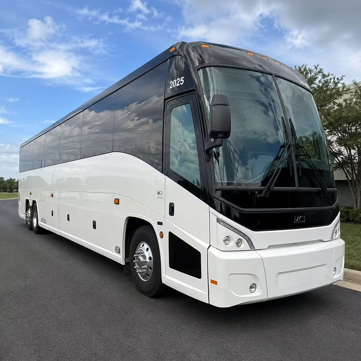 corporate event transportation in farmington hills and all the surrounding areas