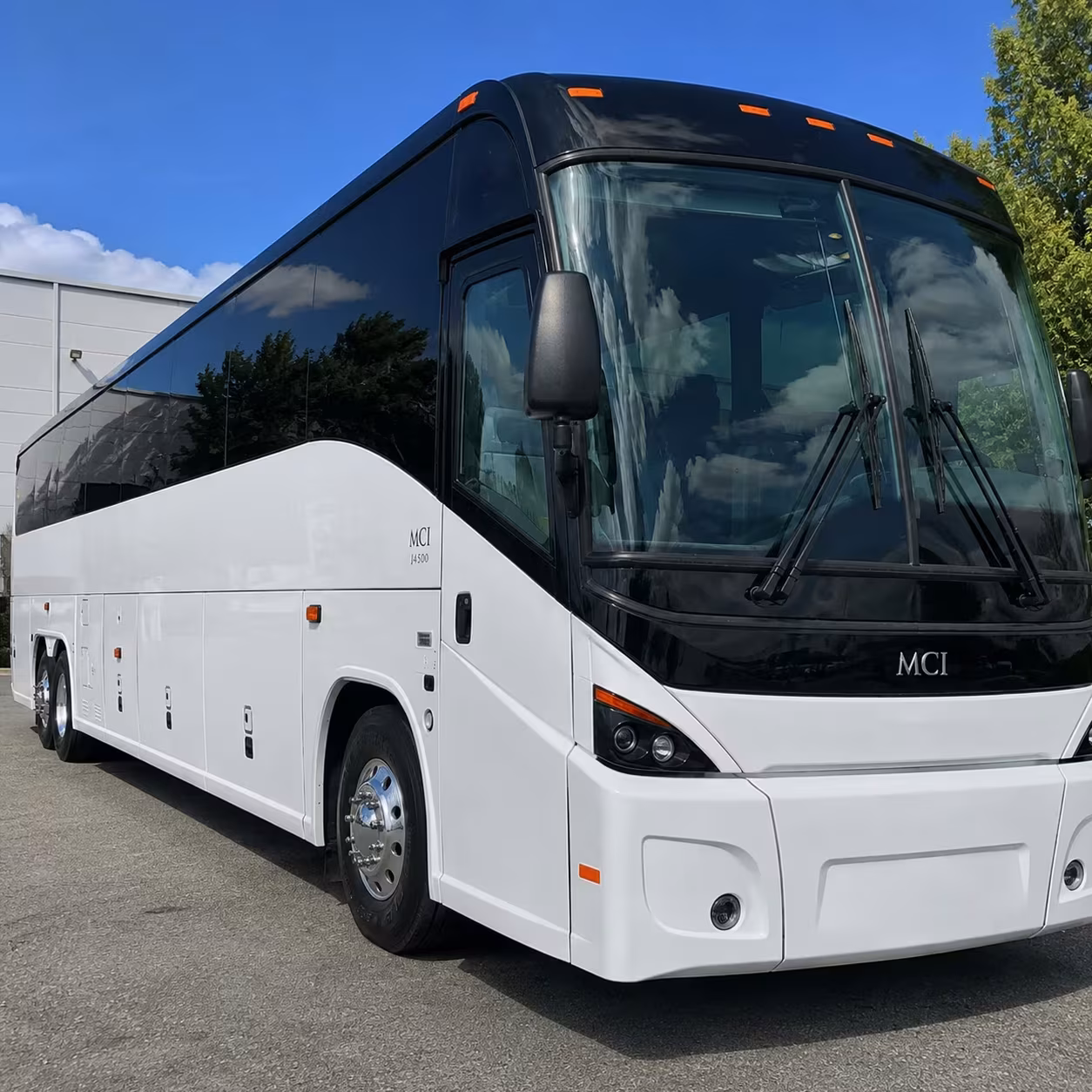 employee transportation in farmington hills and all the surrounding areas