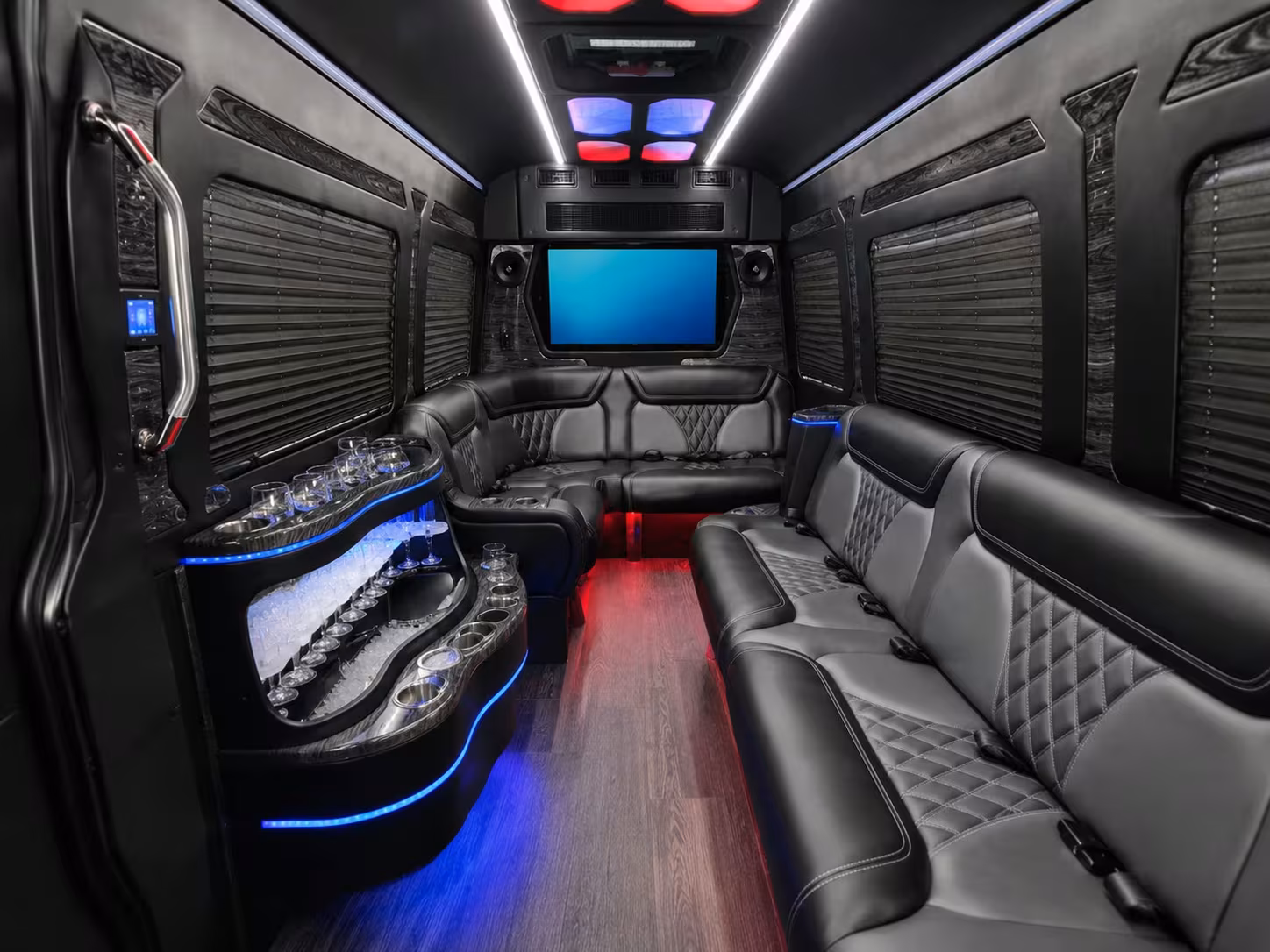 farmington hills corporate shuttle services for team building events and off site retreats