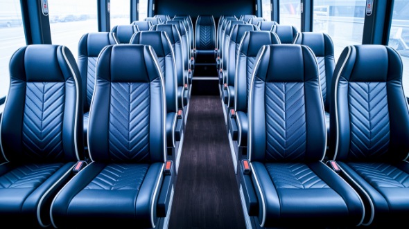 farmington hills 25 passenger minibus rental
